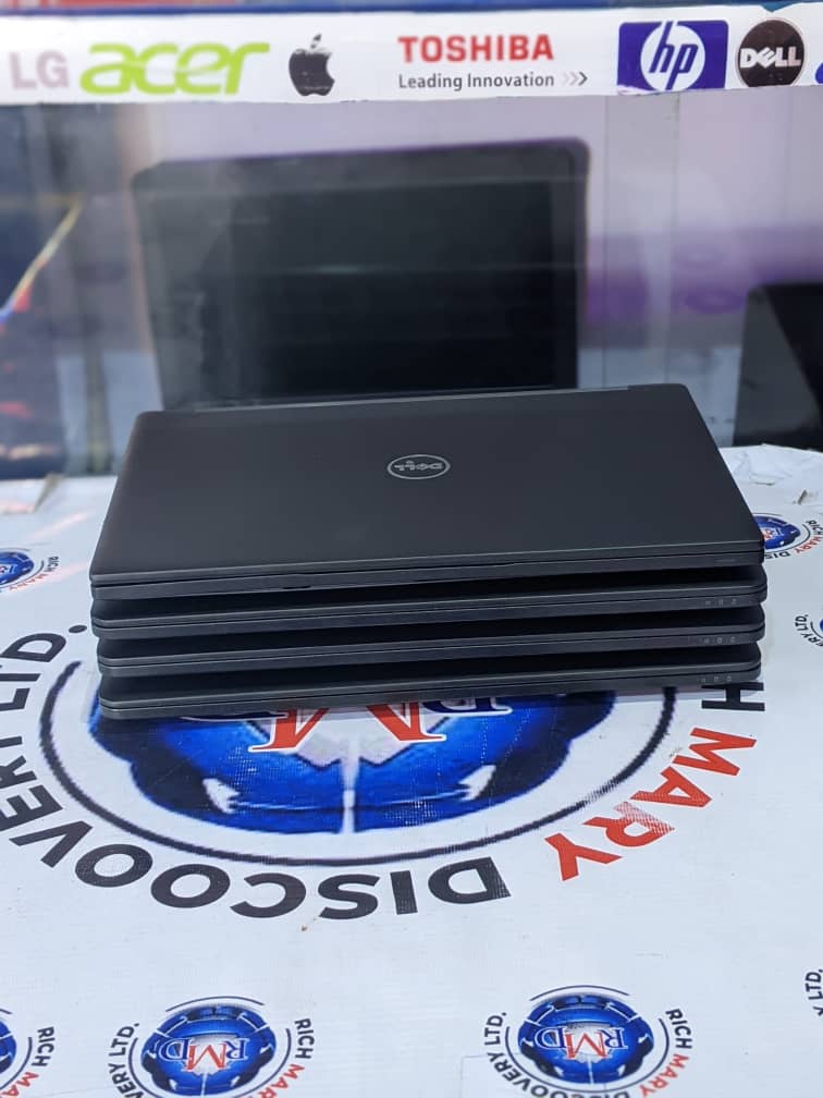 Dell 7220 I Corei5 l 8gb Ram l 256SSD l