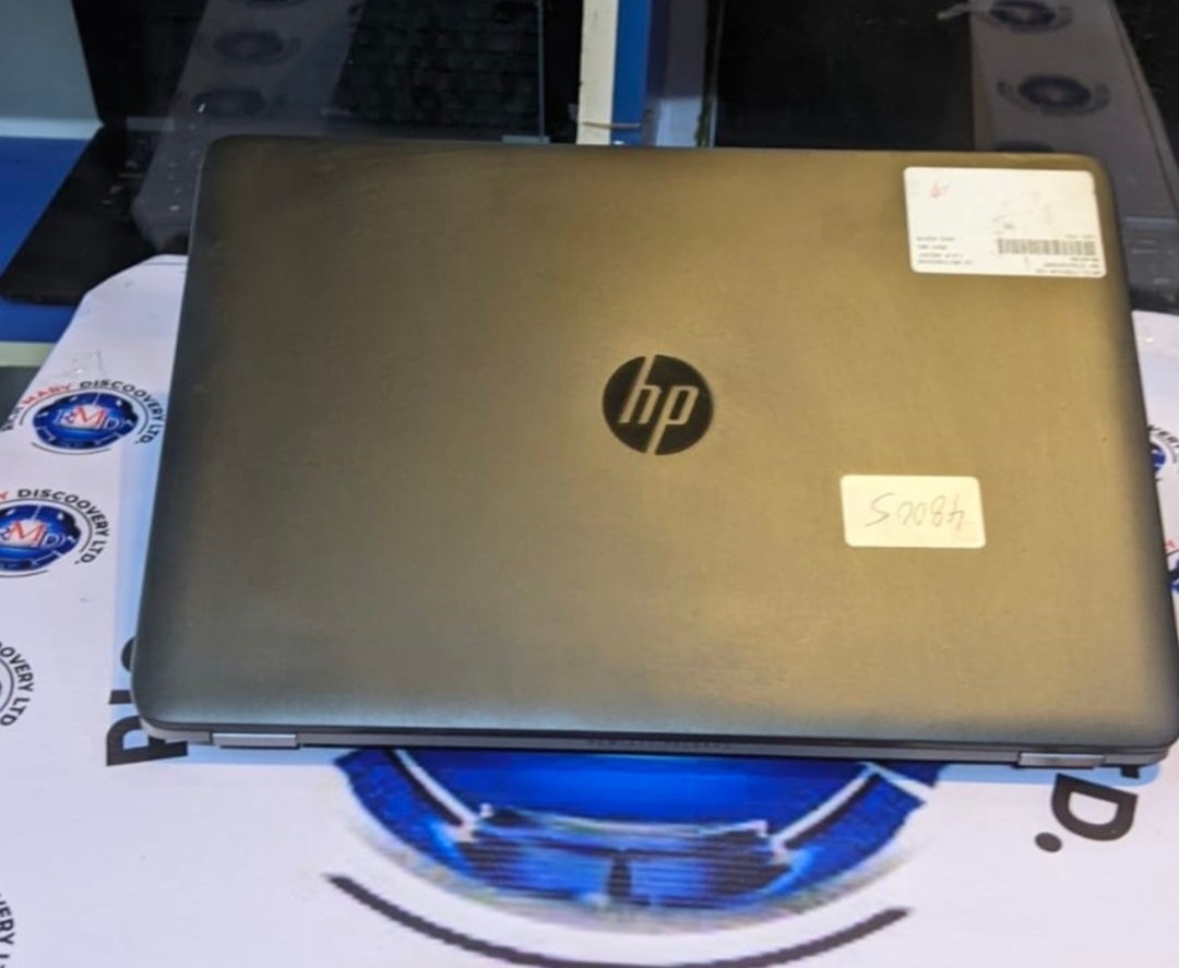 HP EliteBook 750 I Core i5 I 8GB RAM  I  500GB HDD  I 15.6 screen