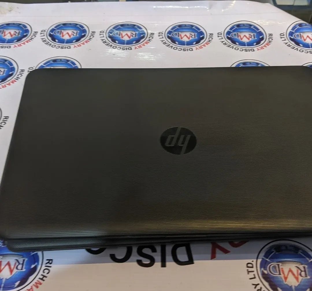 HP Pavilion I Core i3 I 8GB RAM I 500GB HDD I Webcam  I 15.6 screen