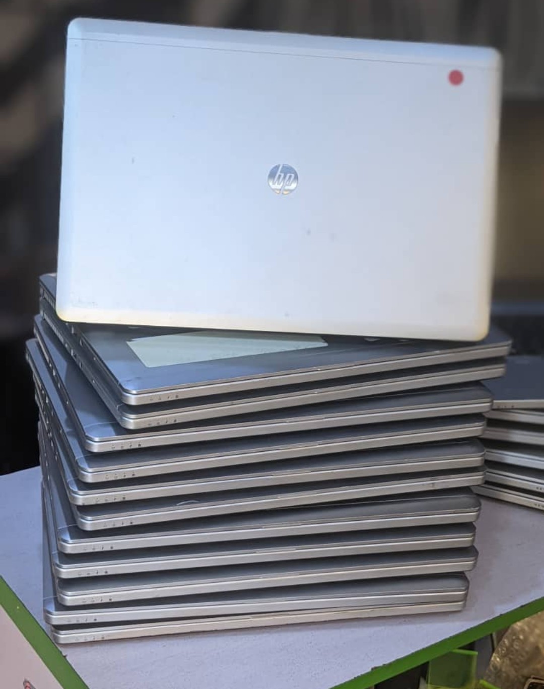 HP Elitebook 9470m I Core i5 I 8GB RAM  I 256SSD I Keyboard Light