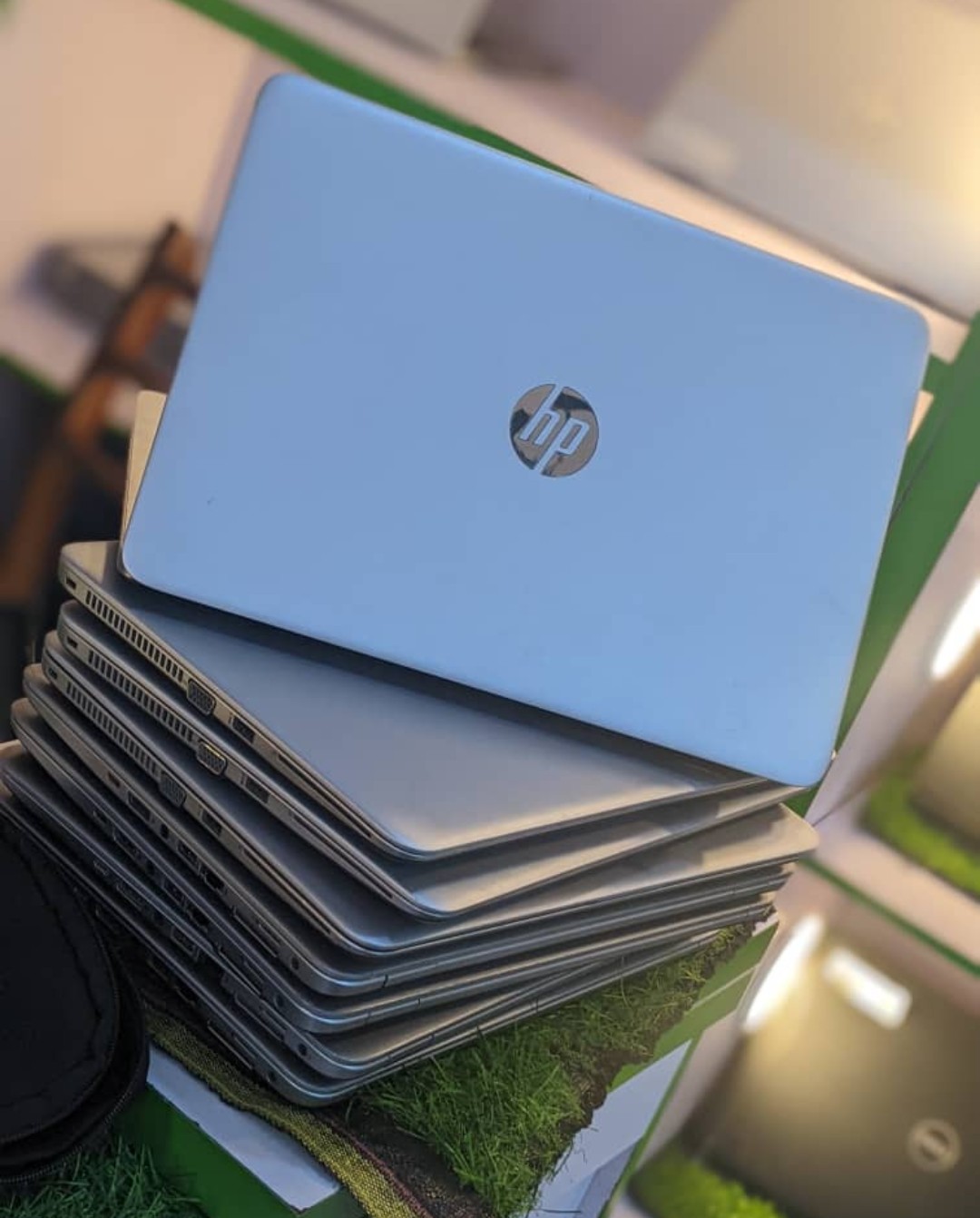 HP Elitebook 840 G3 I Core i7 I 8GB RAM  I  256SSD I  Keyboard Light  I Webcam  14 inches  6th Gen