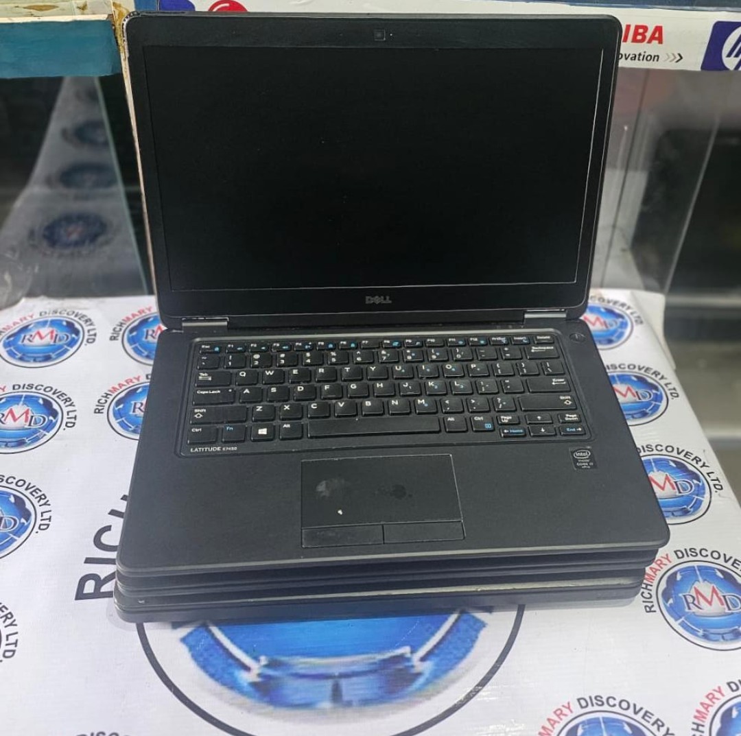 Dell latitude 7450 Core i7 2GB dedicated graphics  8GB RAM  256SSD 5th Gen  Keyboard 14 inches