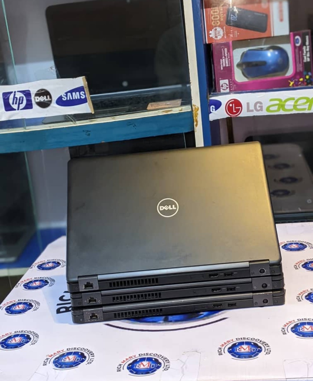Dell 5480 Core i5 I 7th Gen I 8GBRAM I 256SSD I webcam I 14 inches
