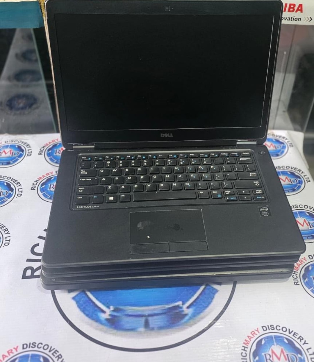 Dell latitude 7450 I Core i7 I 8GB RAM I 256SSD I Webcam I 14 inches.